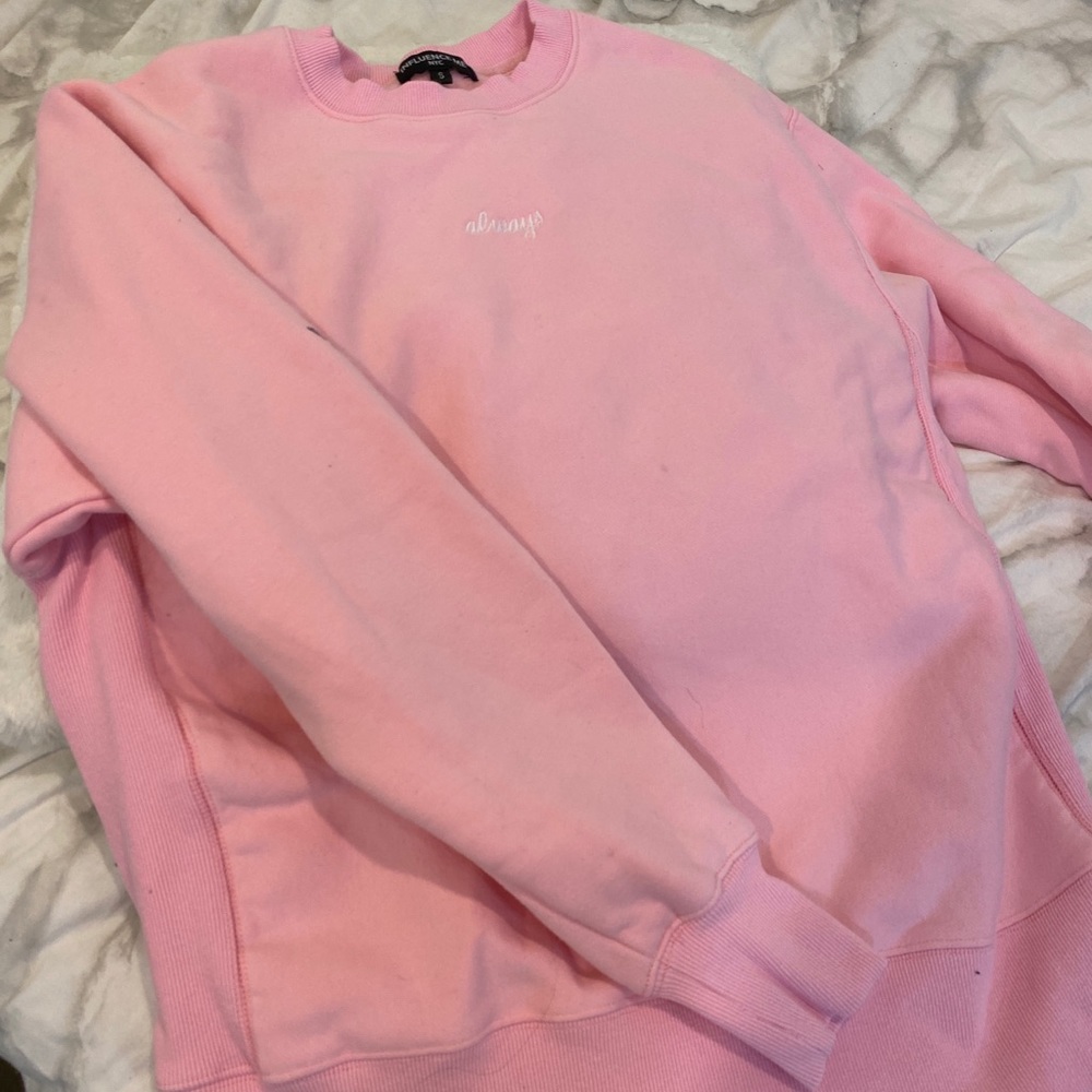 “INFLUENCE ME” hoodie - Picture 6 of 6